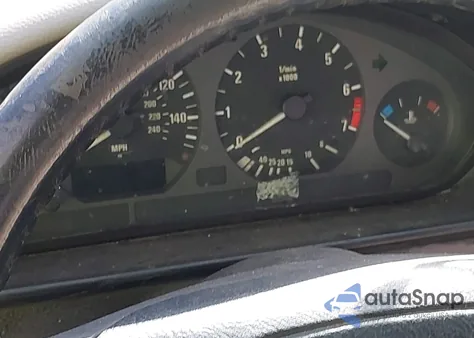 1996 BMW 318 Ti z USA, uszkodzony, nr VIN WBACG7328TAS95827